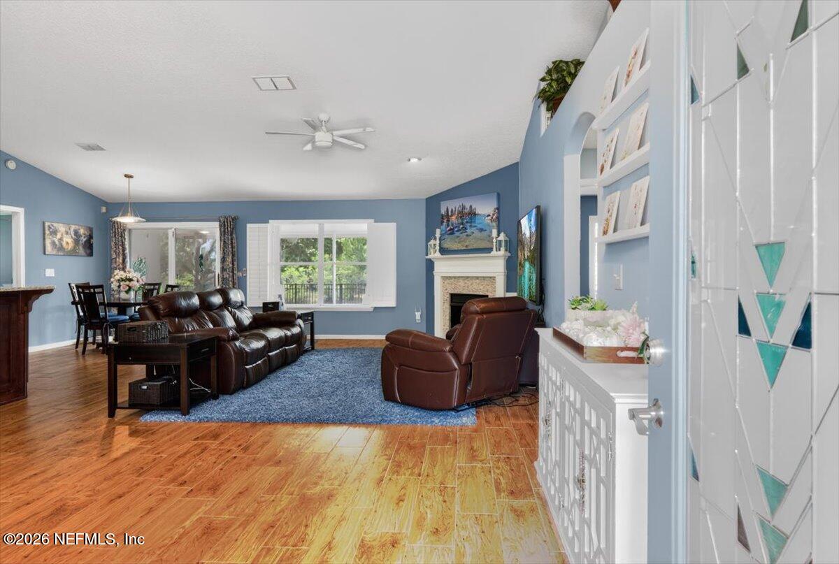 8686 CANOPY OAKS Drive