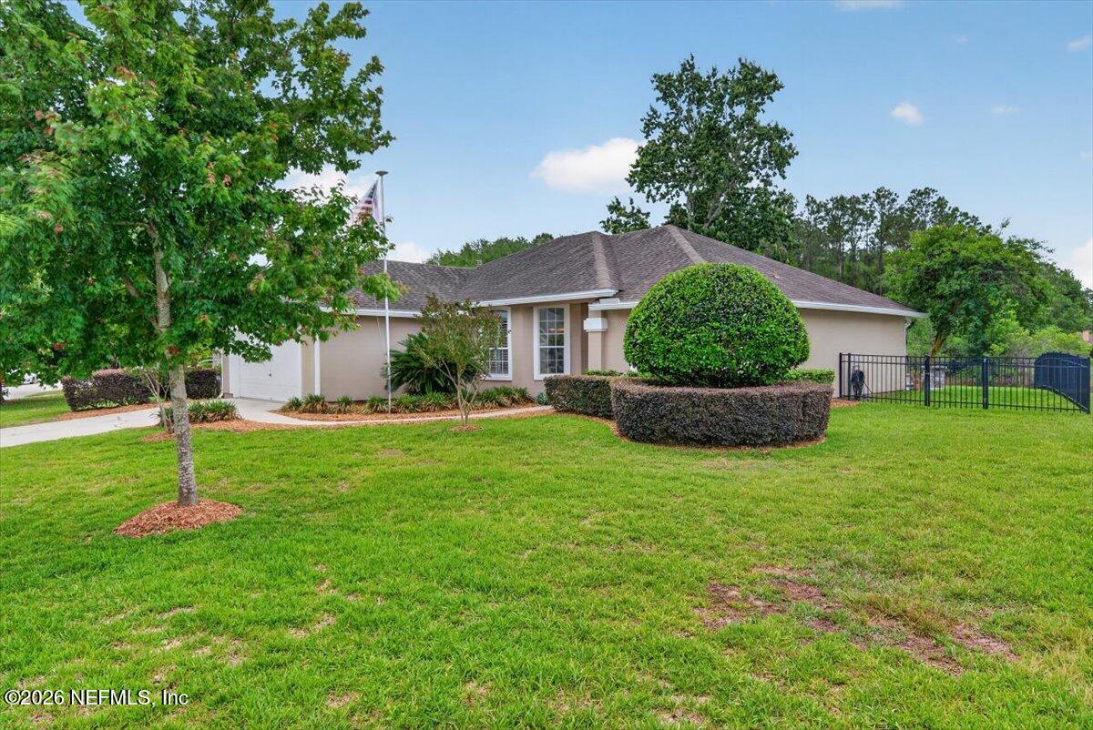 8686 CANOPY OAKS Drive