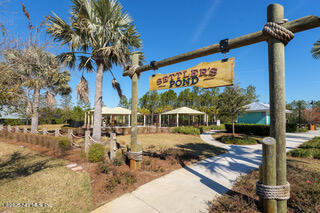 131 PARADISE VALLEY Drive