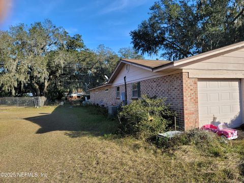 A home in Palatka