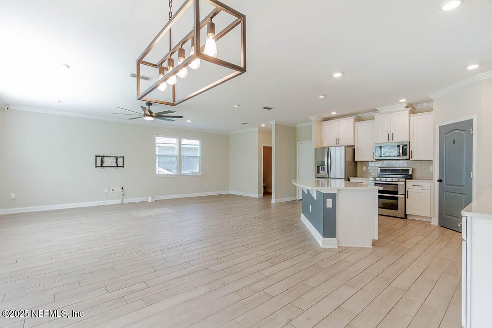 258 THISTLETON Way