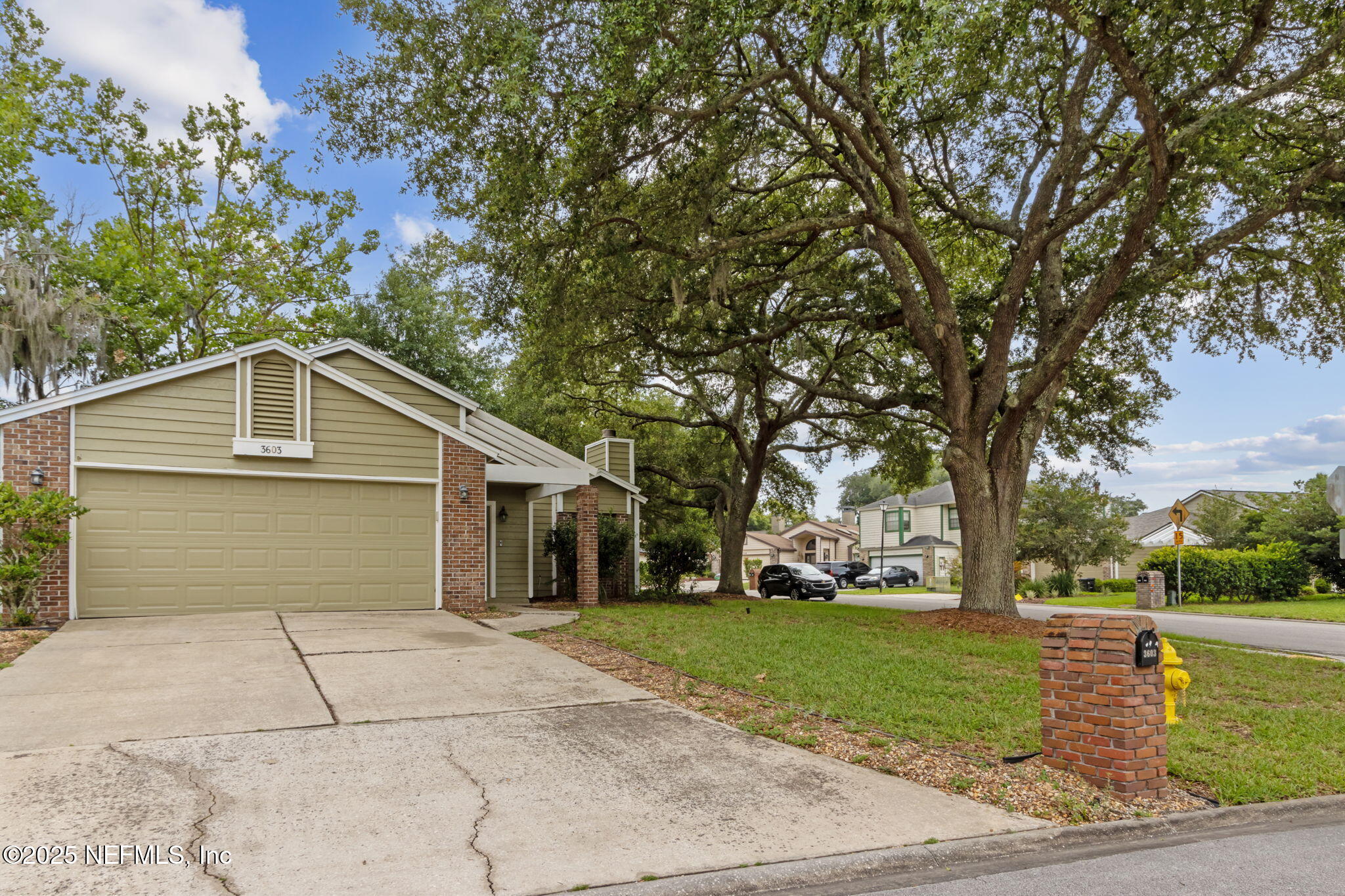 3603 BRIDGEWOOD Drive