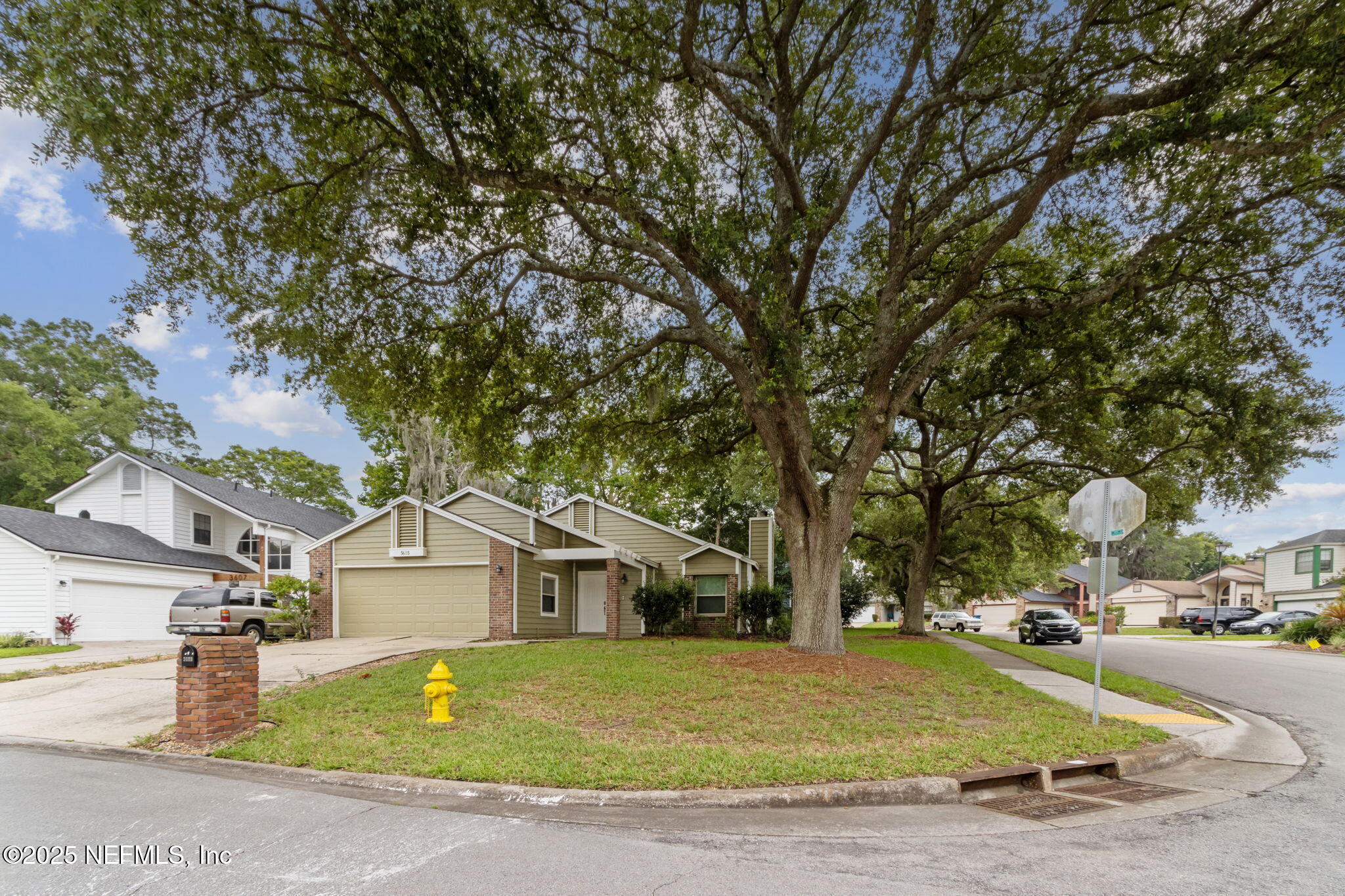 3603 BRIDGEWOOD Drive