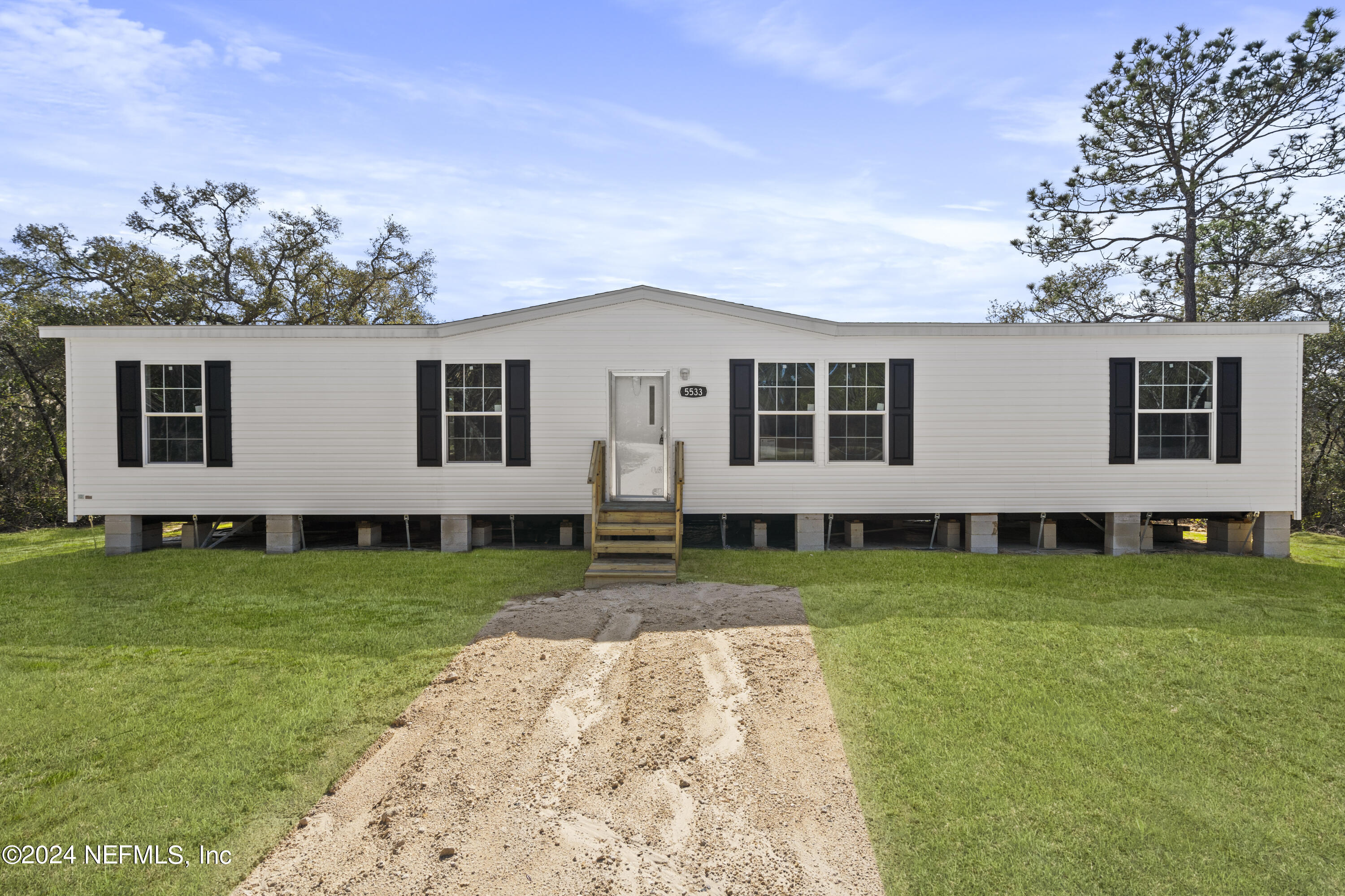 Keystone Heights, FL home for sale located at 5533 LASSEN Street, Keystone Heights, FL 32656
