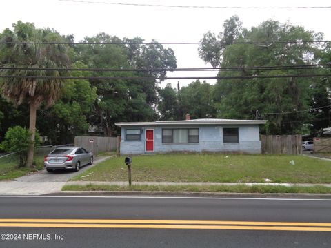 A home in Palatka