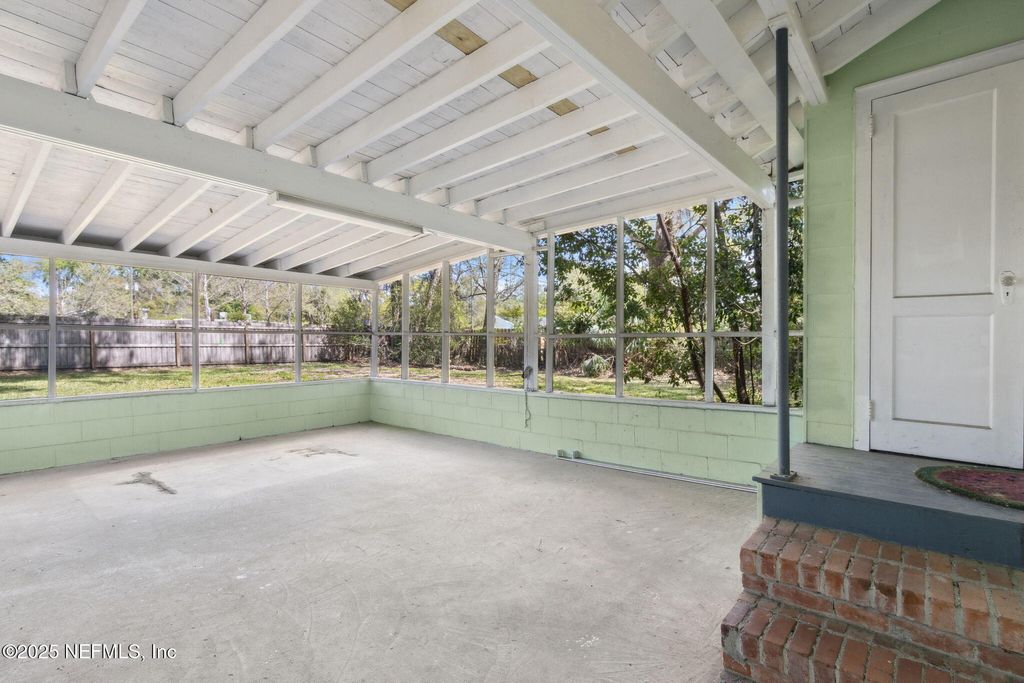 listing image 50
