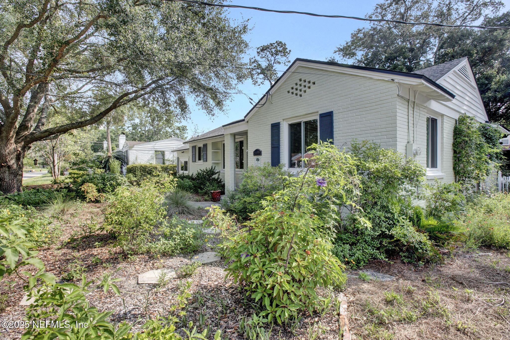 1409 MONTICELLO Road