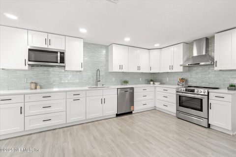 1137 CAPE CHARLES Avenue Jacksonville FL 32233