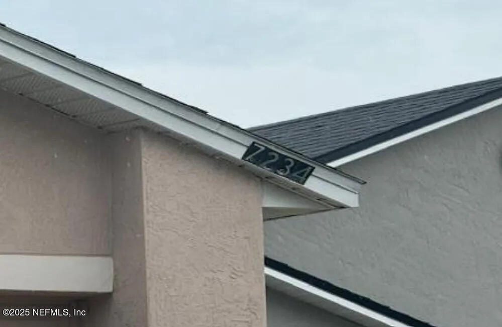 7234 LAWN TENNIS Lane