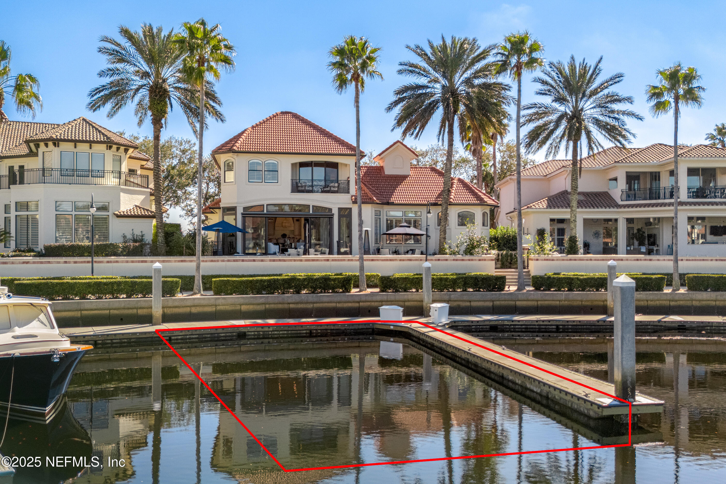 112 HARBOURMASTER Court