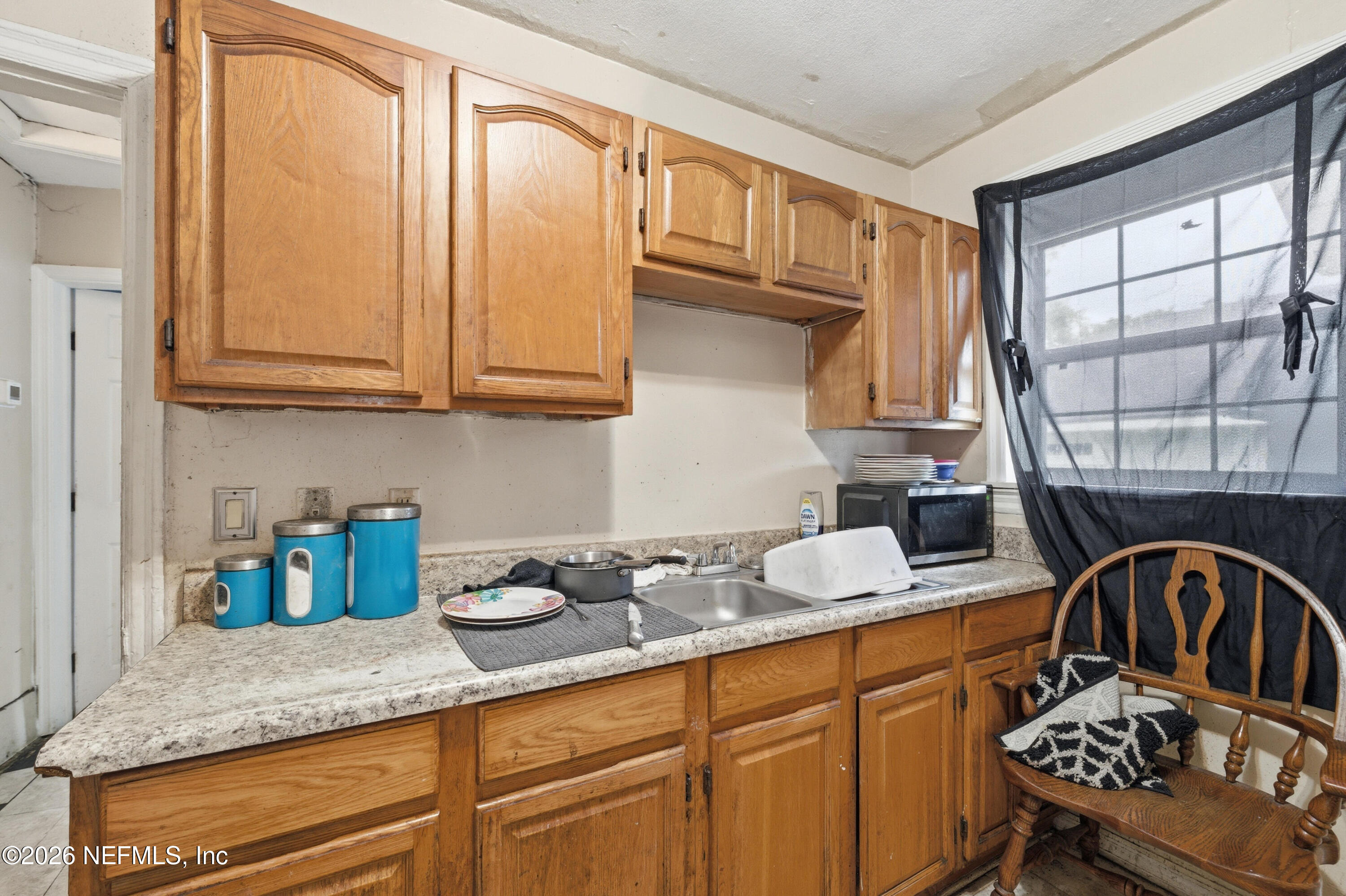 4815 LOUISA Terrace