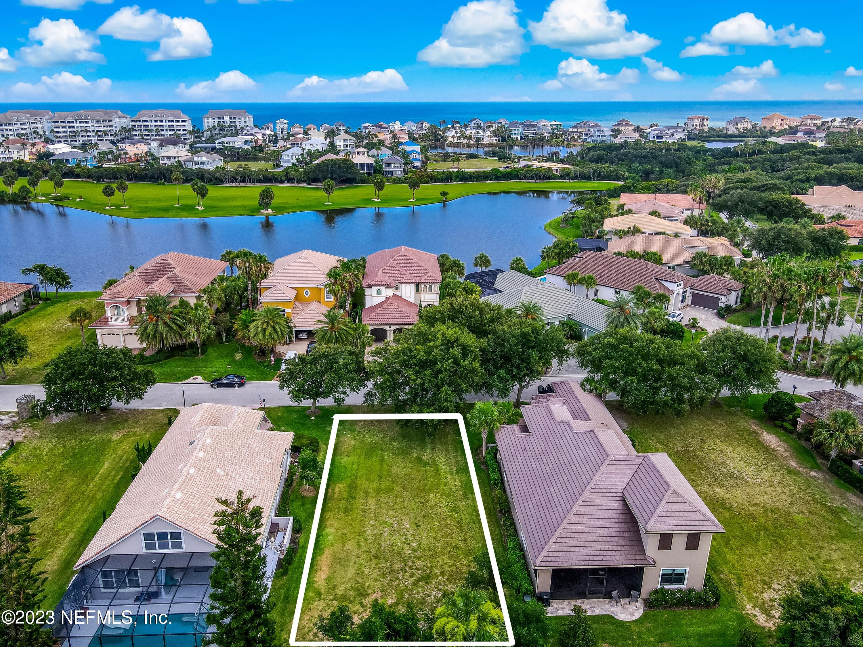 Palm Coast, FL home for sale located at 31 KINGFISHER Lane, Palm Coast, FL 32137