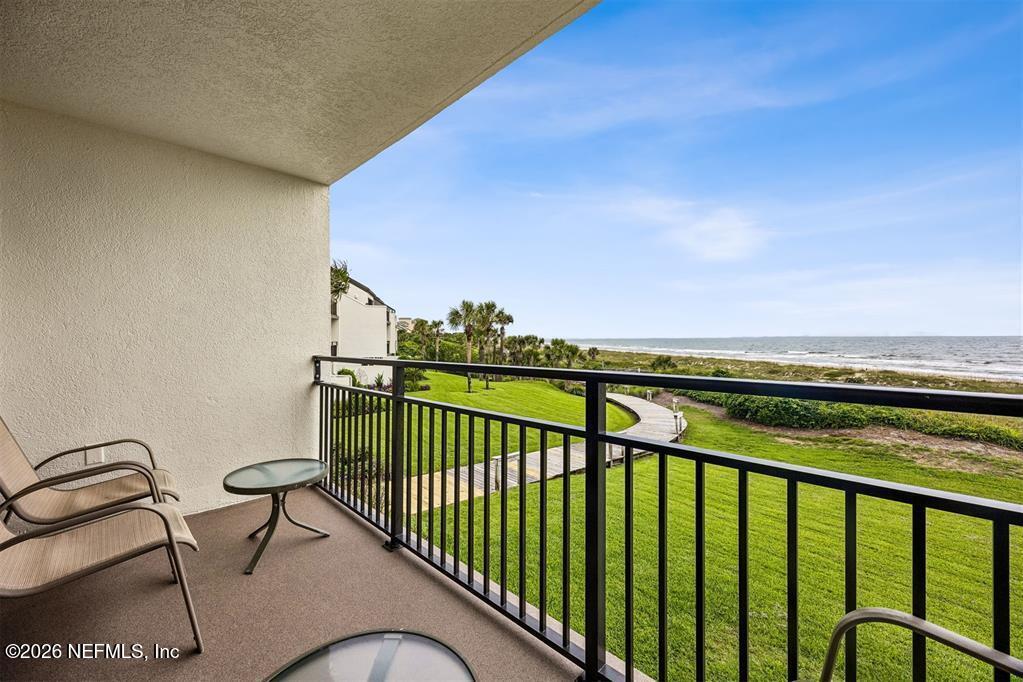 1190 BEACH WALKER Road