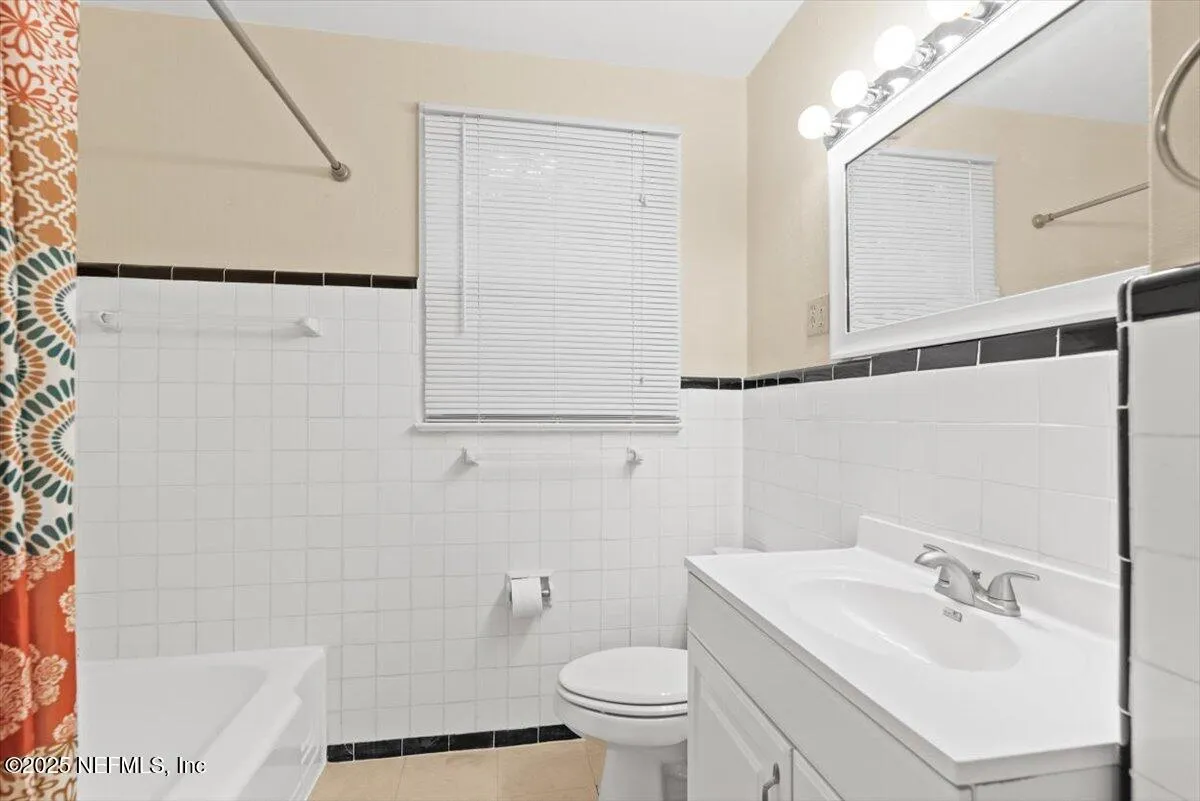 Jacksonville, Florida 32205, United States, 3 Bedrooms Bedrooms, ,2 BathroomsBathrooms,Residential,Active,144006