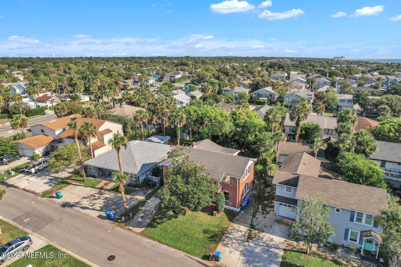 Neptune Beach, Florida 32266, United States, ,Residential,Pending,72286