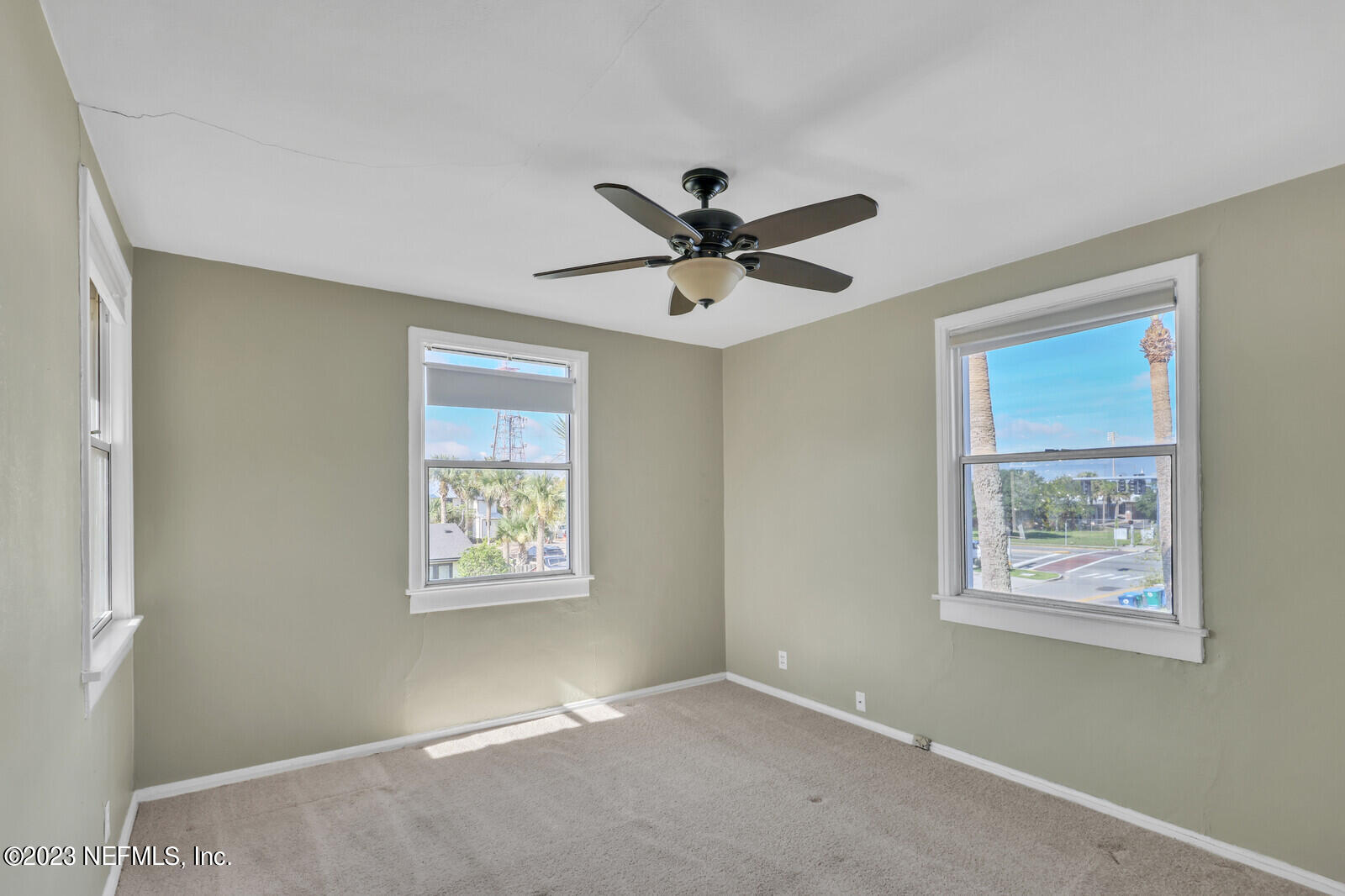 Neptune Beach, Florida 32266, United States, ,Residential,Pending,72286