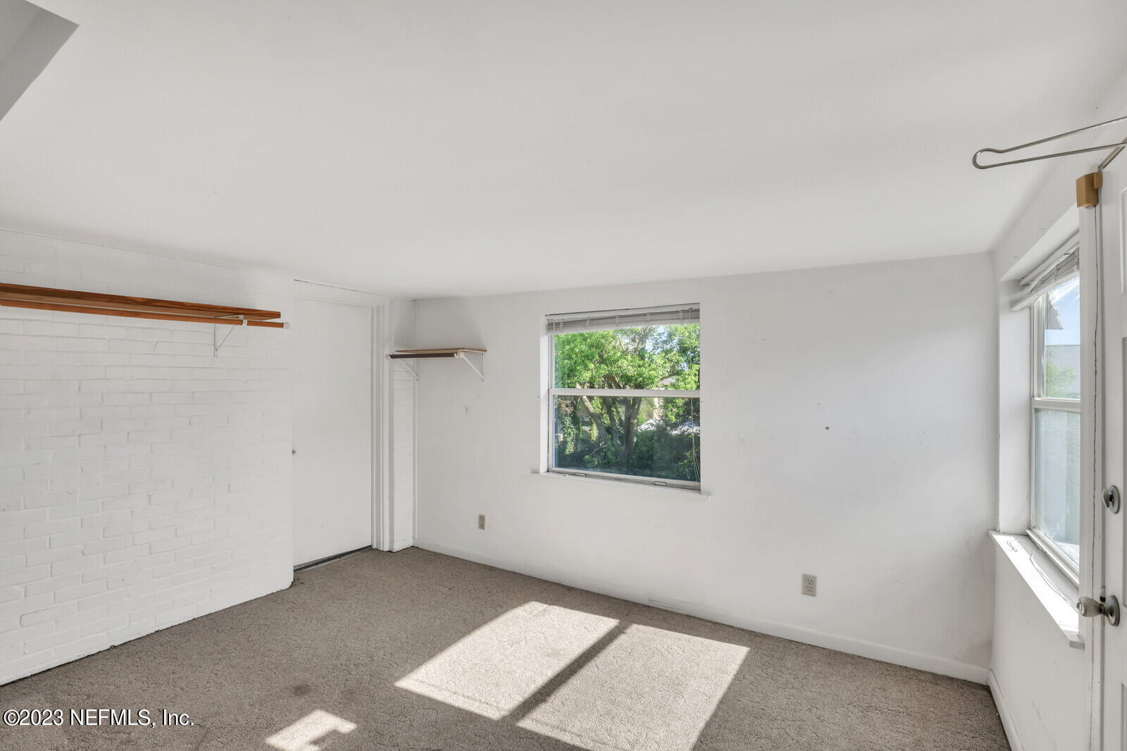 Neptune Beach, Florida 32266, United States, ,Residential,Pending,72286