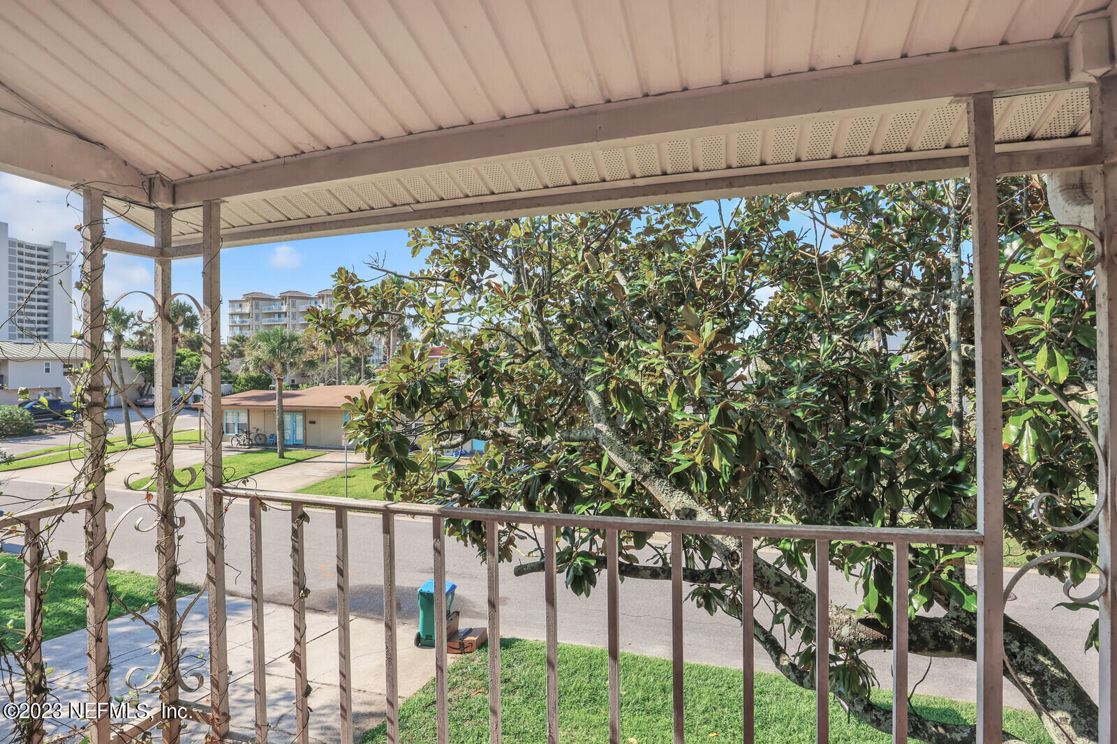 Neptune Beach, Florida 32266, United States, ,Residential,Pending,72286