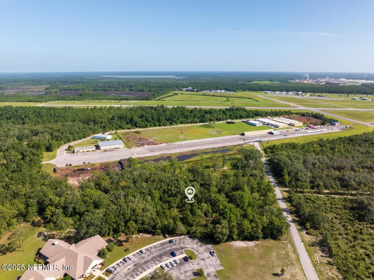 340 KAY LARKIN Drive