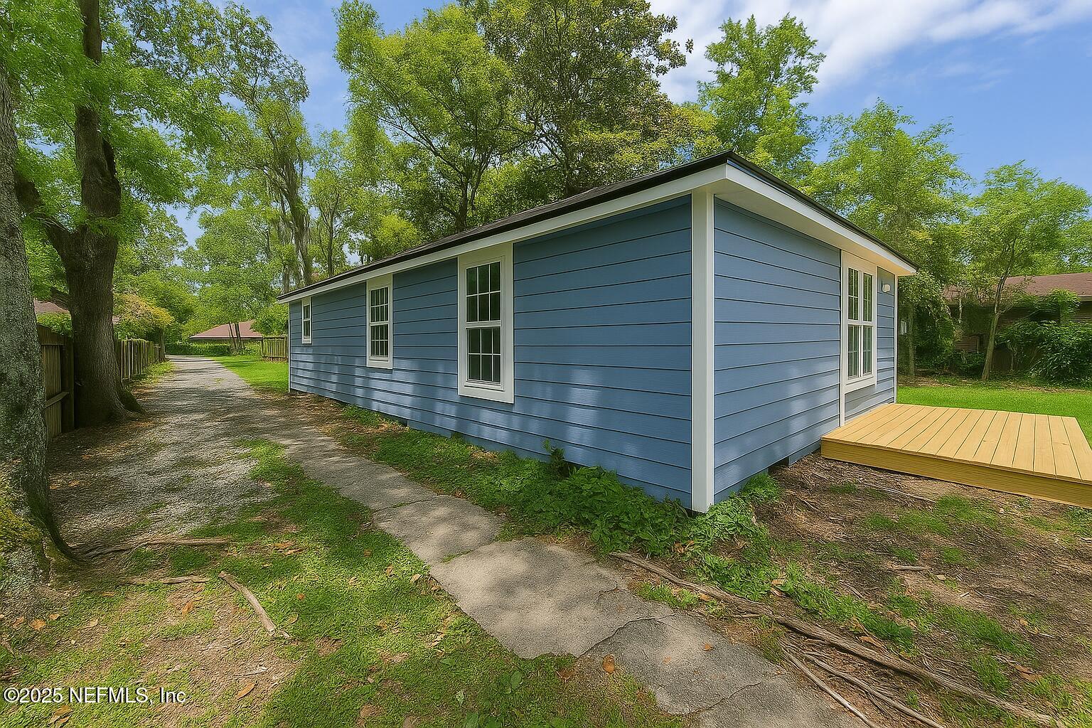 1109 LAKE SHORE Boulevard