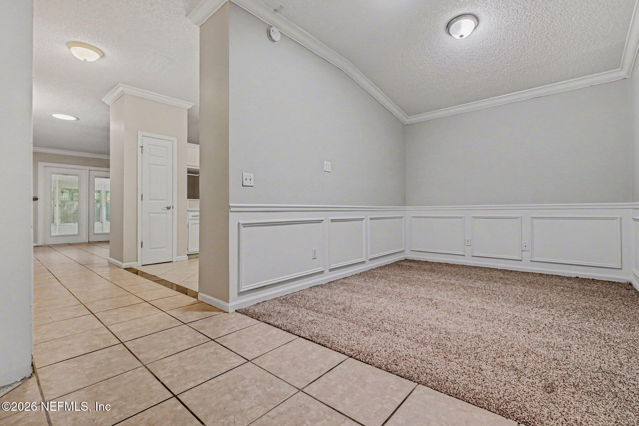 3819 AUTUMN LEAF Court