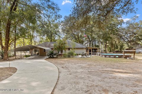 A home in Middleburg