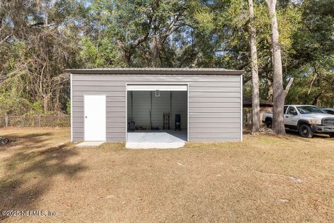 A home in Middleburg