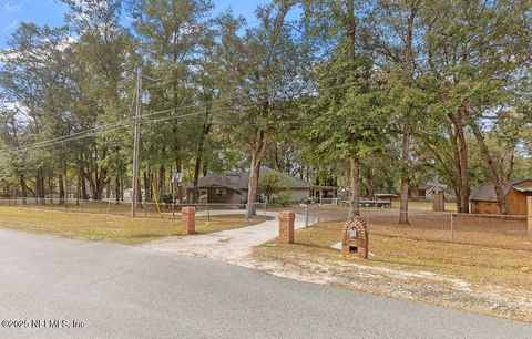 A home in Middleburg