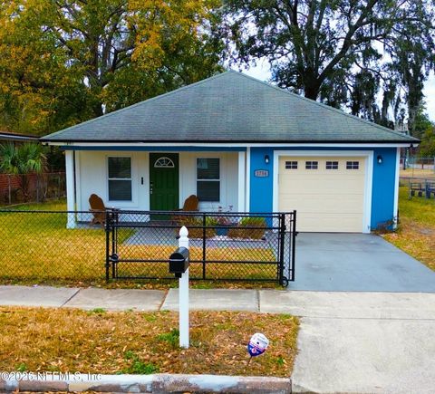 Photo of 1754 MCMILLIAN Street, Jacksonville, FL 32209 (MLS # 2129677)