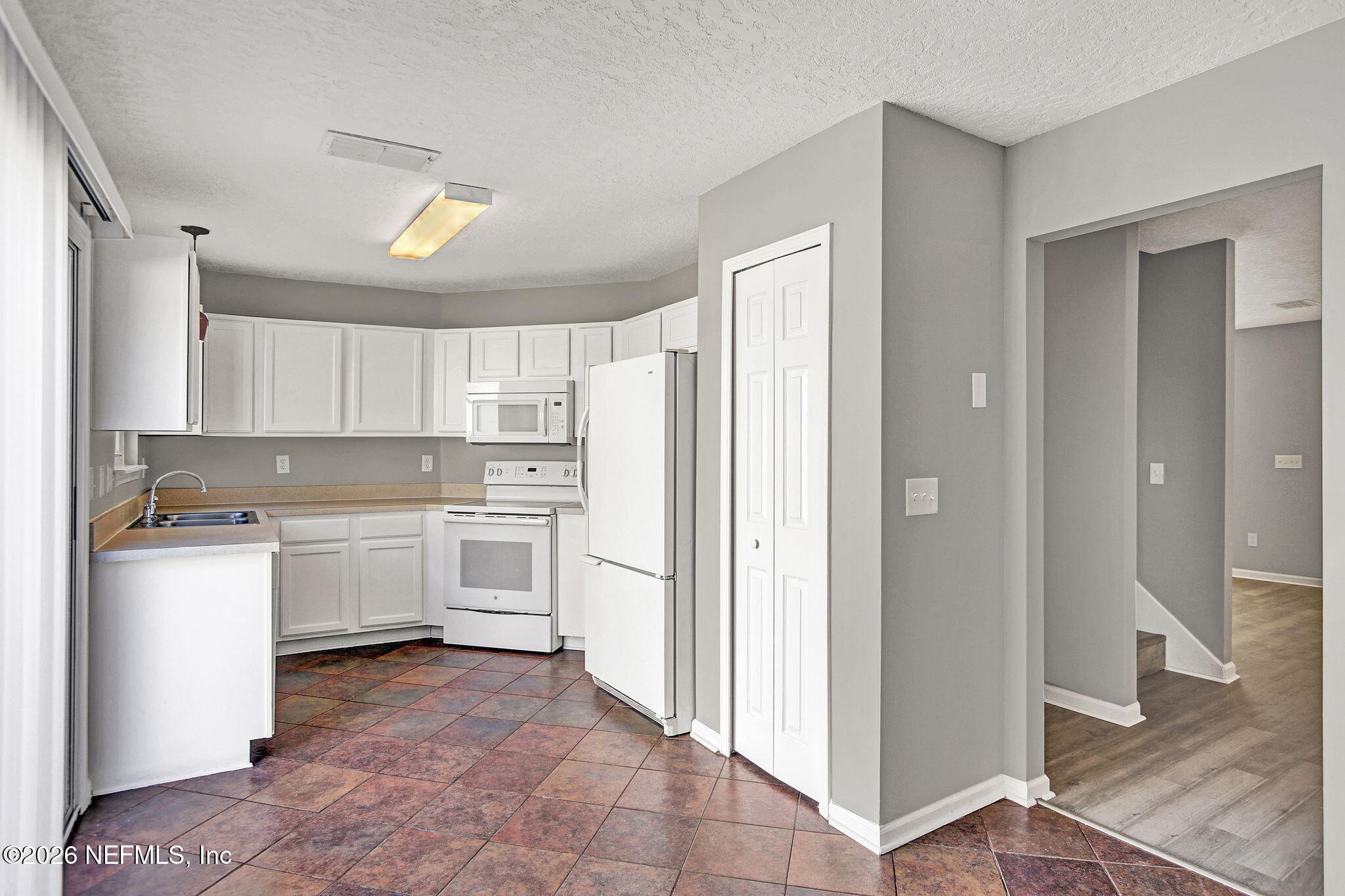 800 OLD BRIDGE Road 3