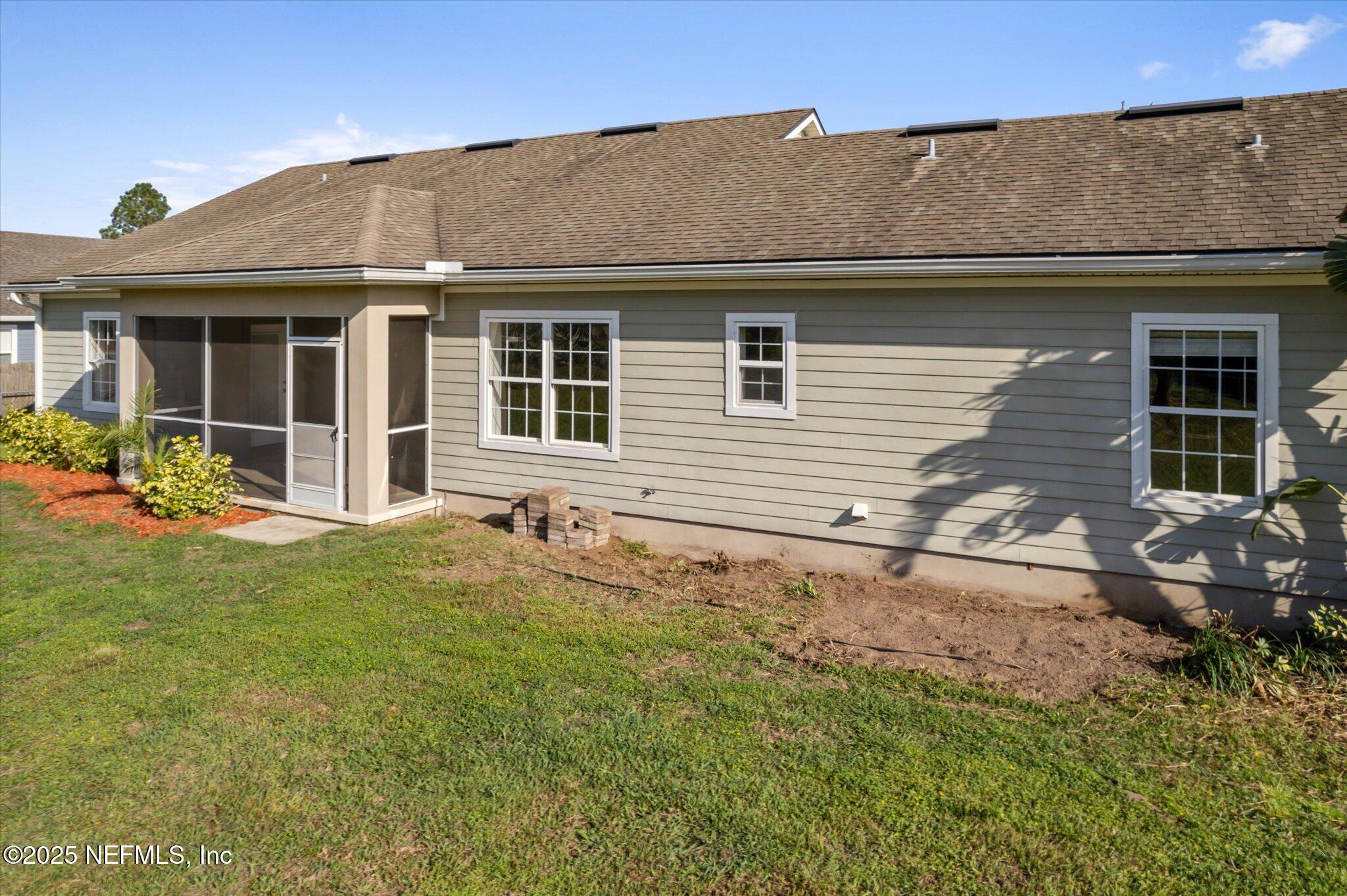 309 CRYSTAL LAKE Drive
