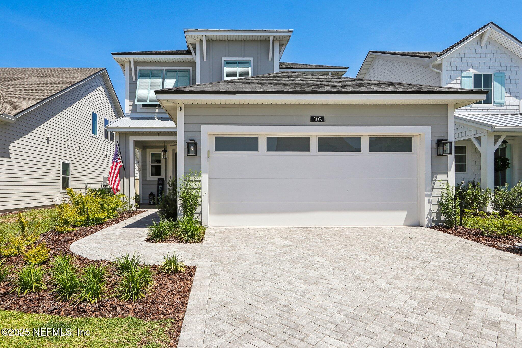 102 BLUE OAK Court