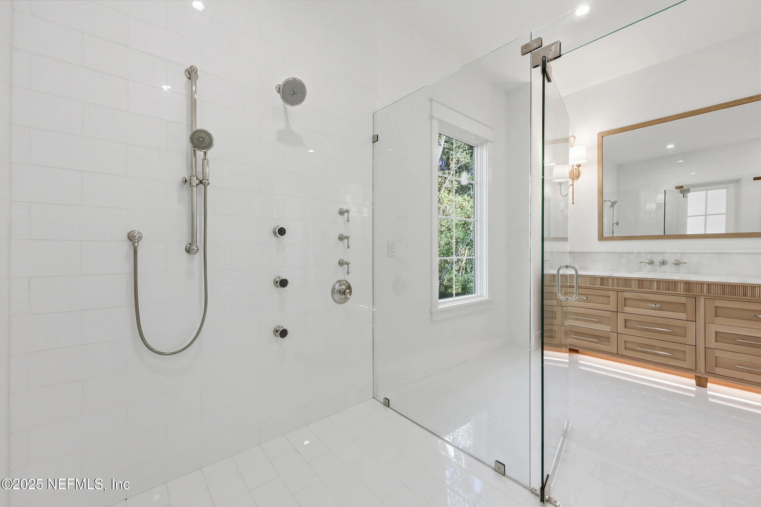 Ponte Vedra, Florida, 32081, United States, 5 Bedrooms Bedrooms, ,5 BathroomsBathrooms,Residential,Active,1994327