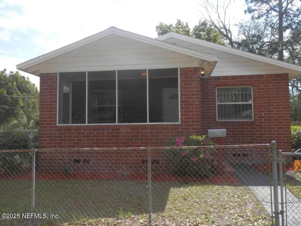 4225 SPRINGFIELD Boulevard
