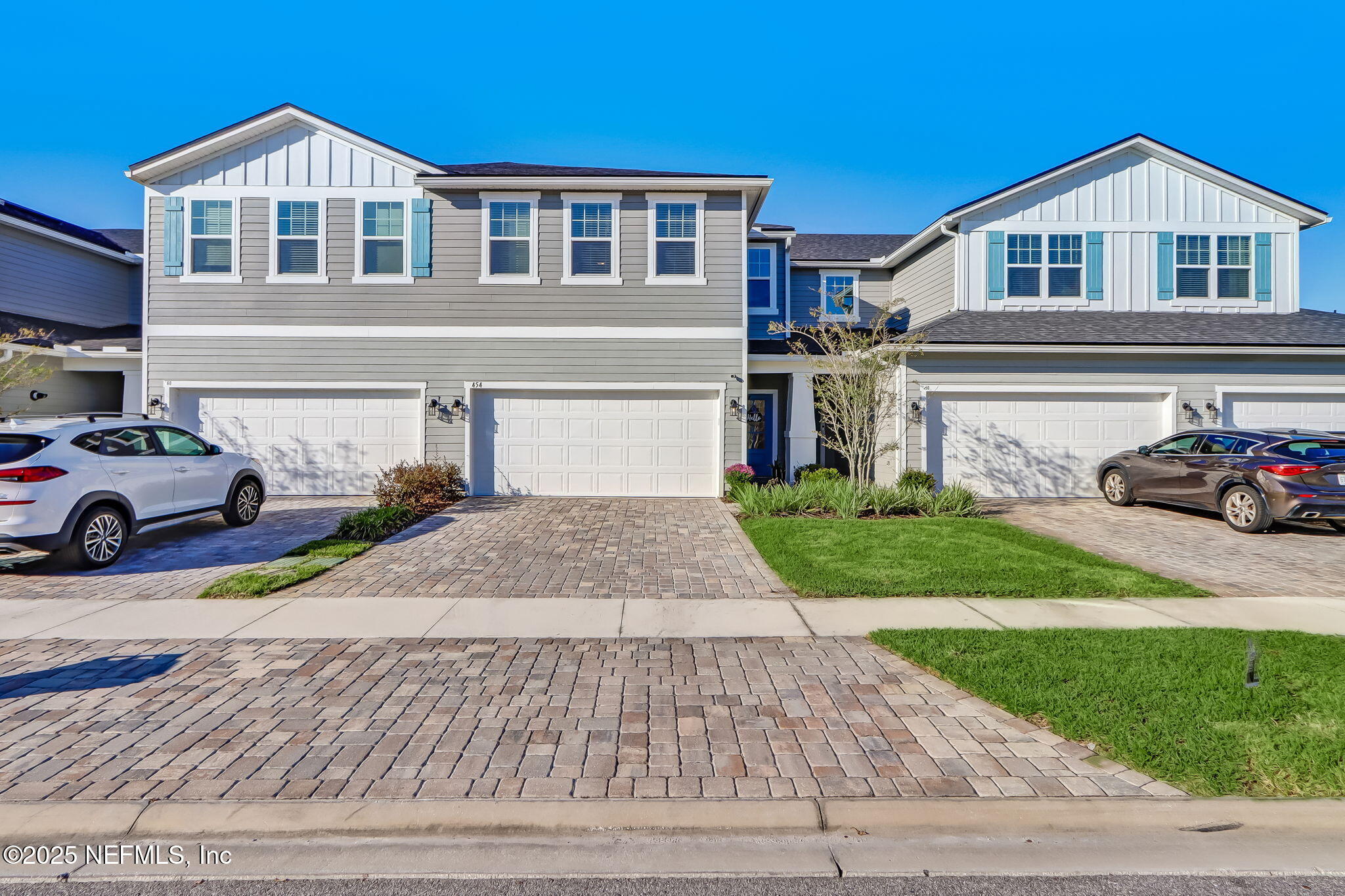 454 PINE BLUFF Drive