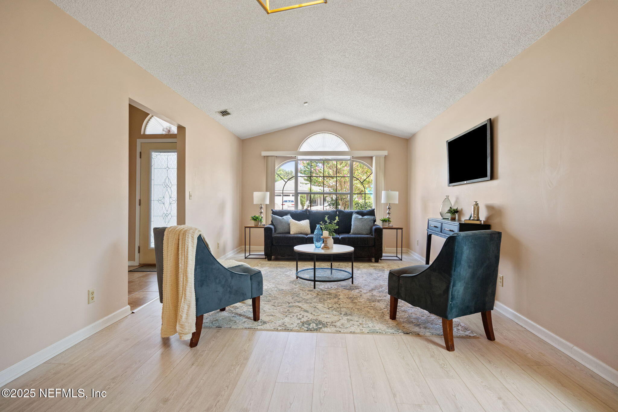 776 HICKORY LAKES Drive