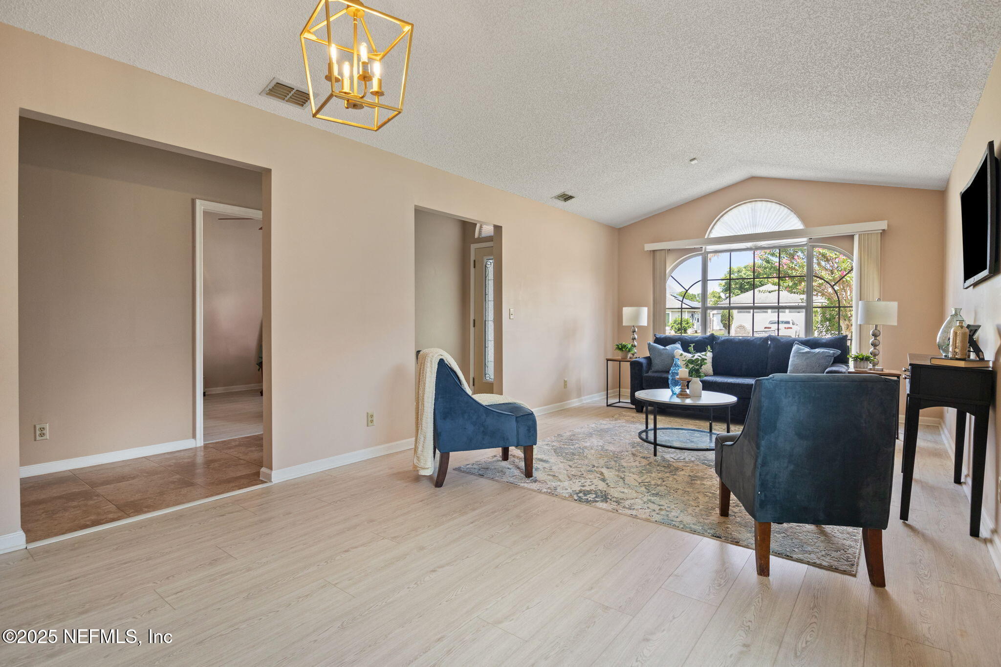 776 HICKORY LAKES Drive