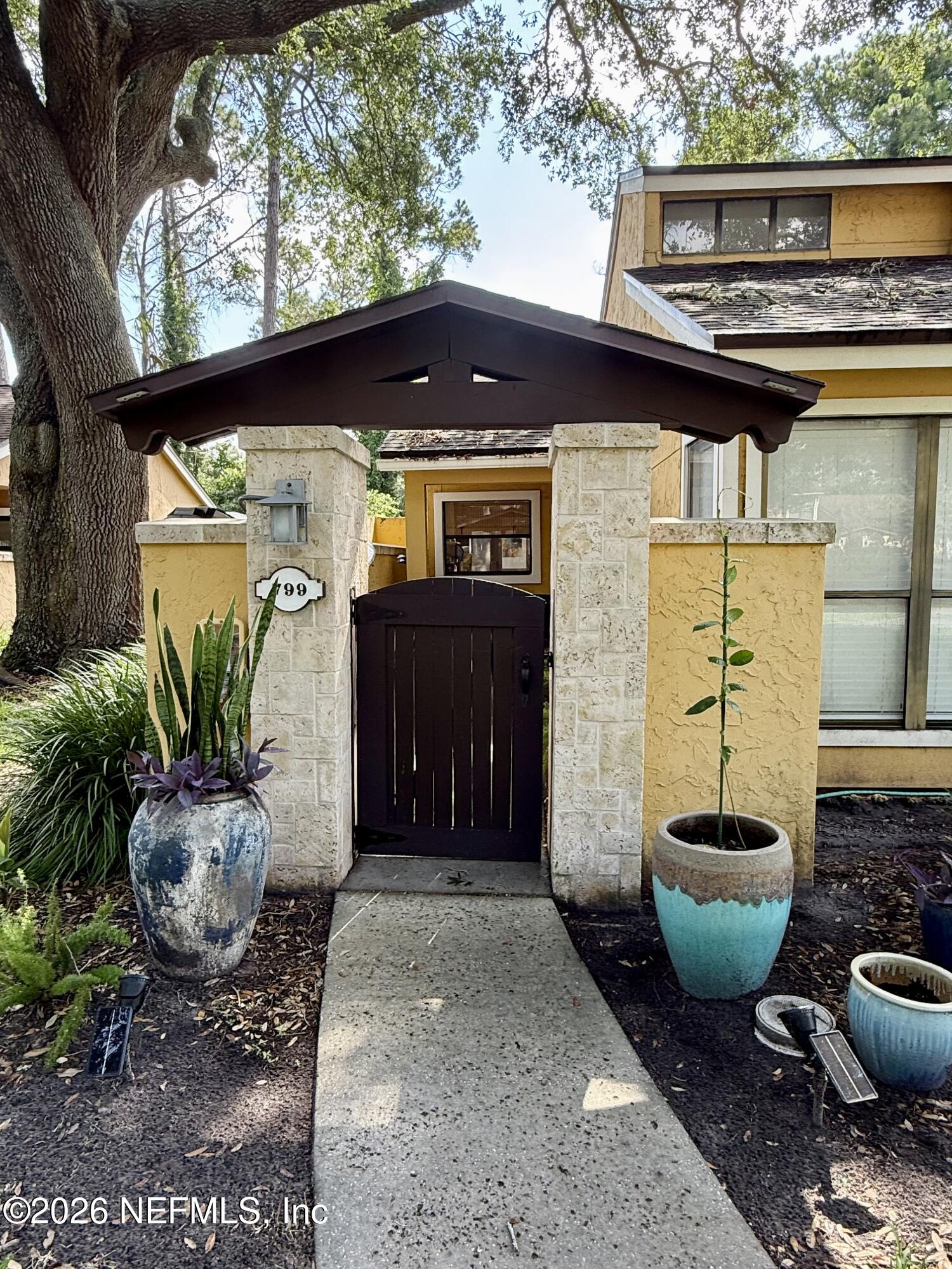 799 SANDPIPER Lane