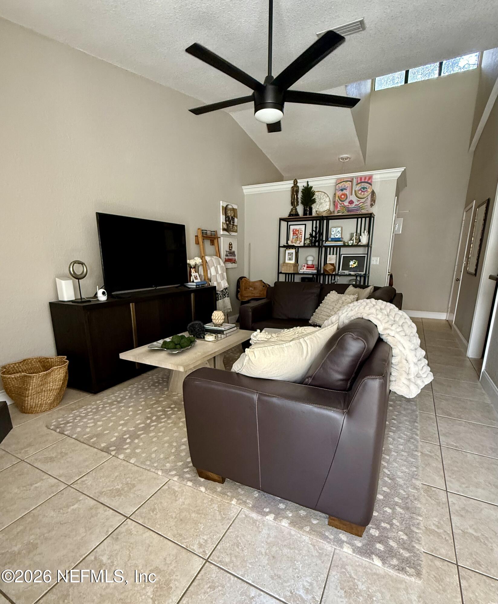 799 SANDPIPER Lane