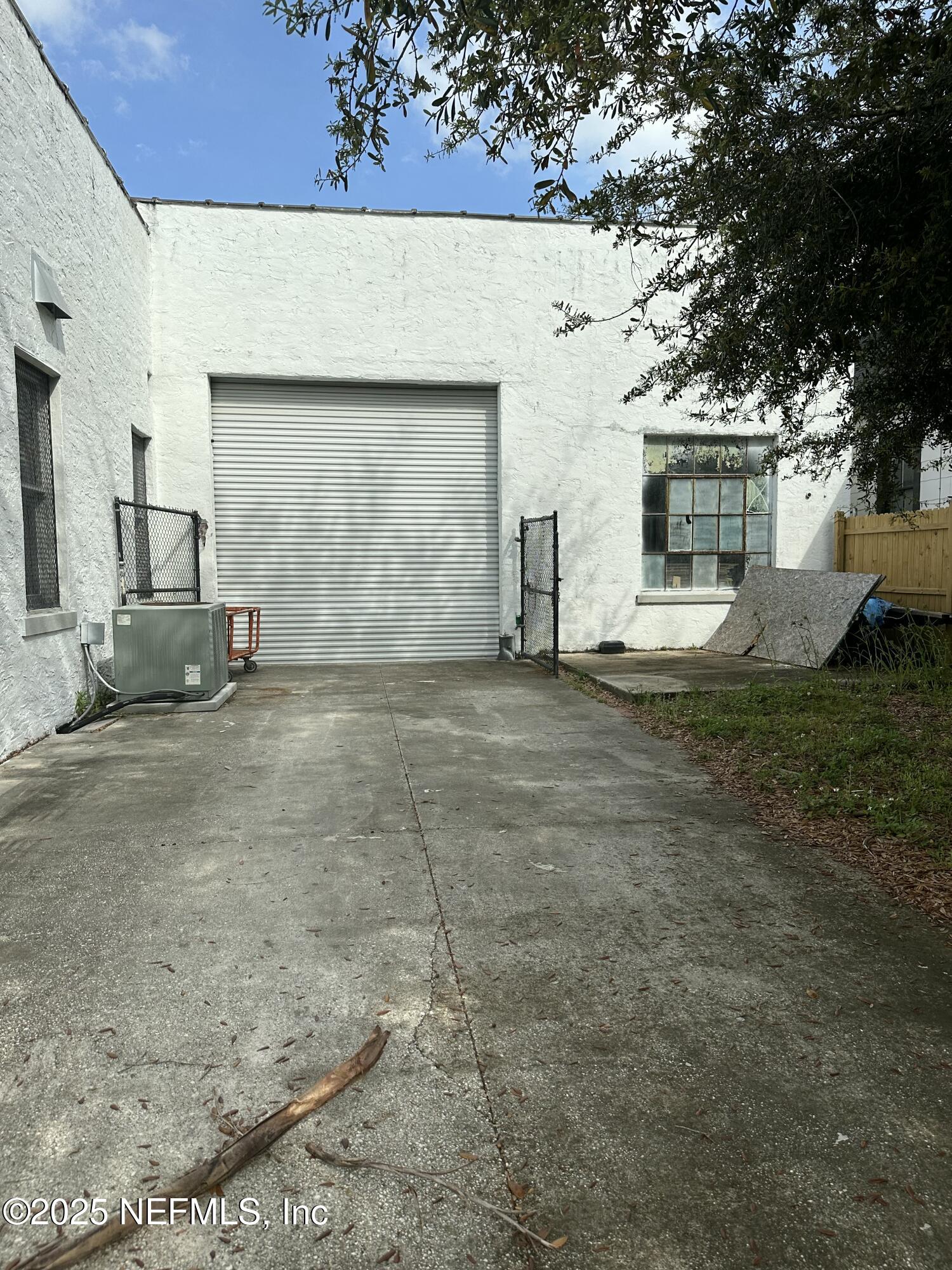 1415 WALNUT Street