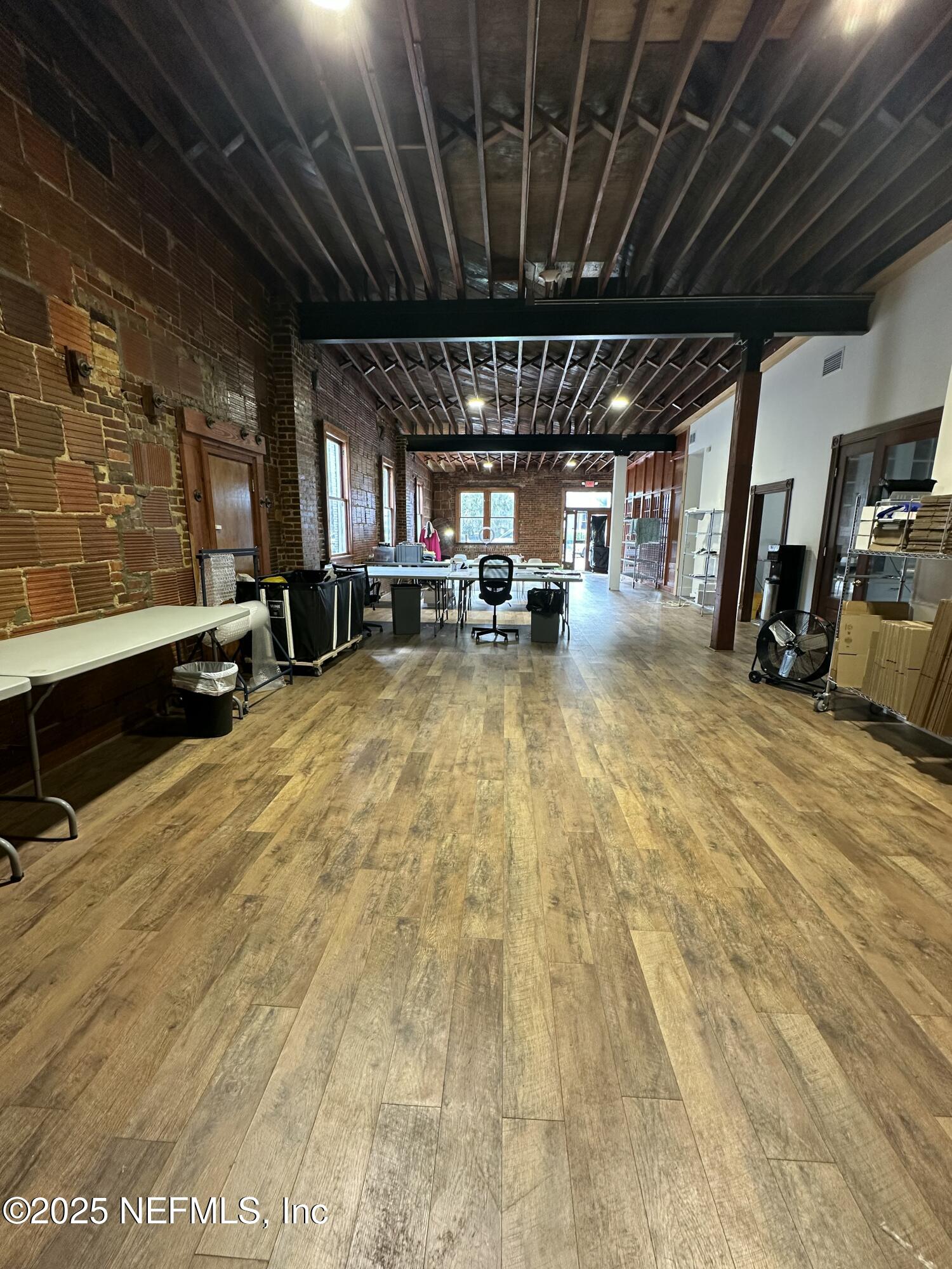 1415 WALNUT Street