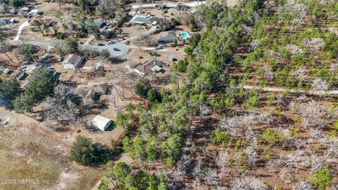 A home in Middleburg