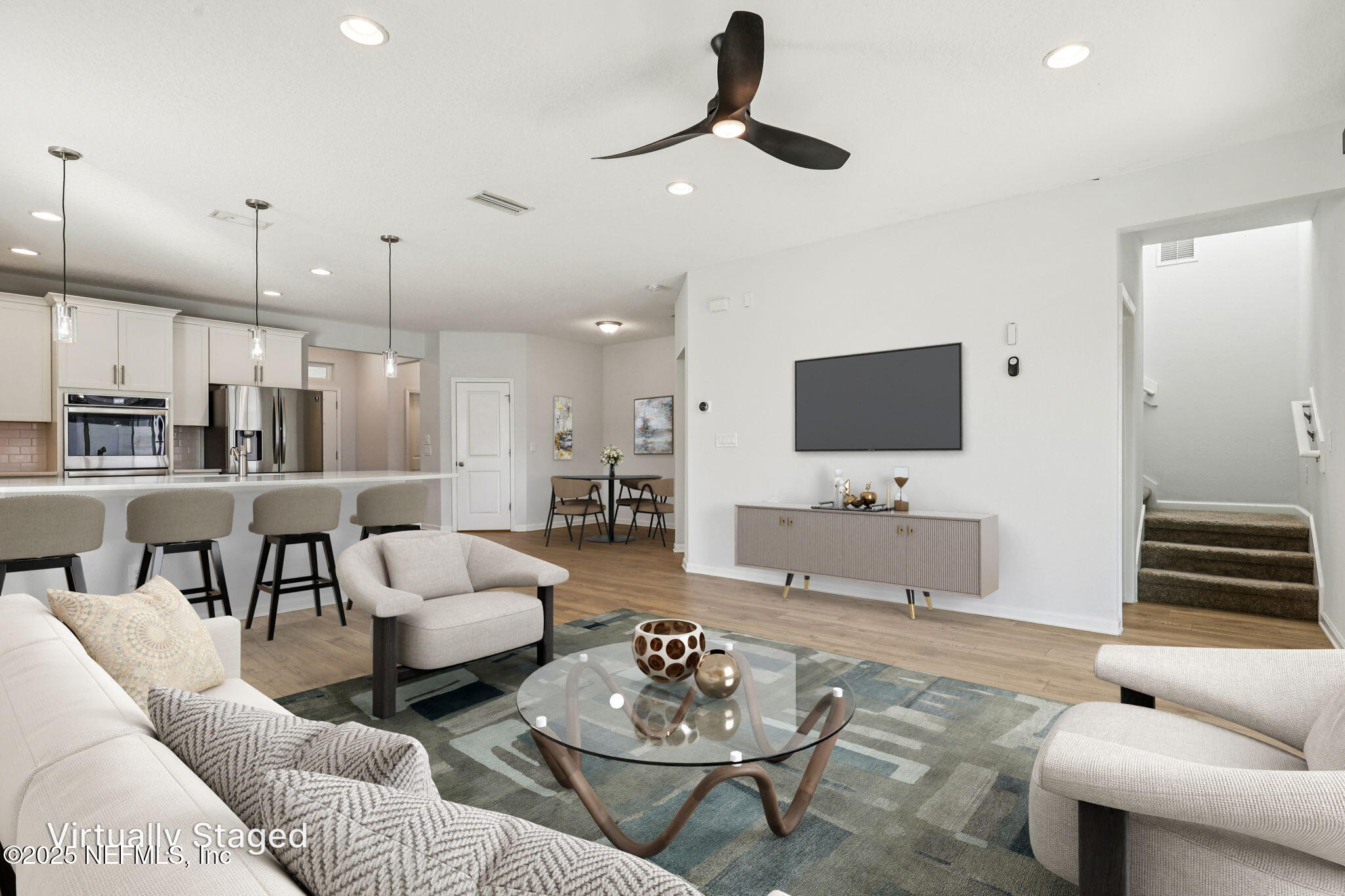 809 LAUREL VALLEY Drive