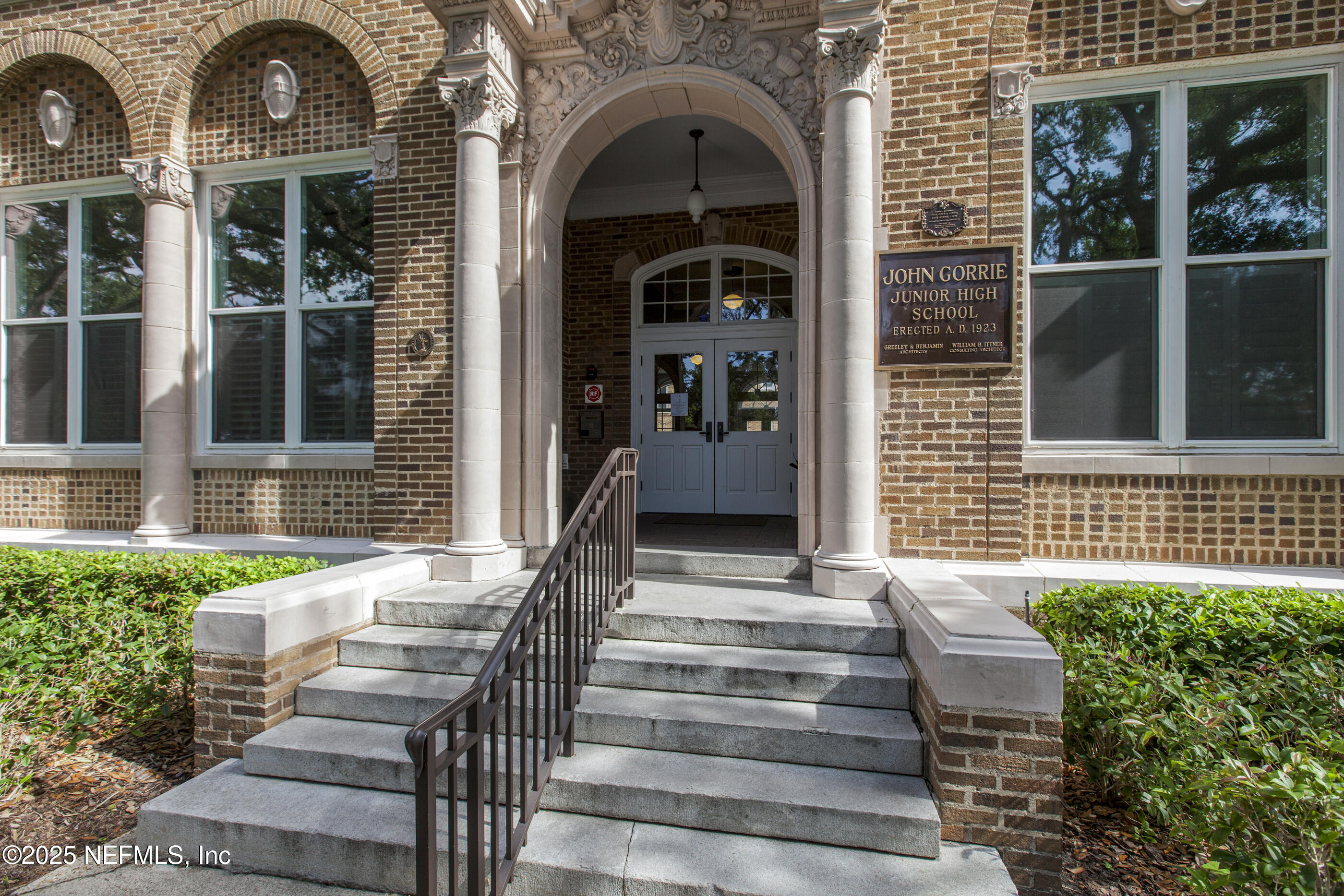 2525 COLLEGE Street 1214