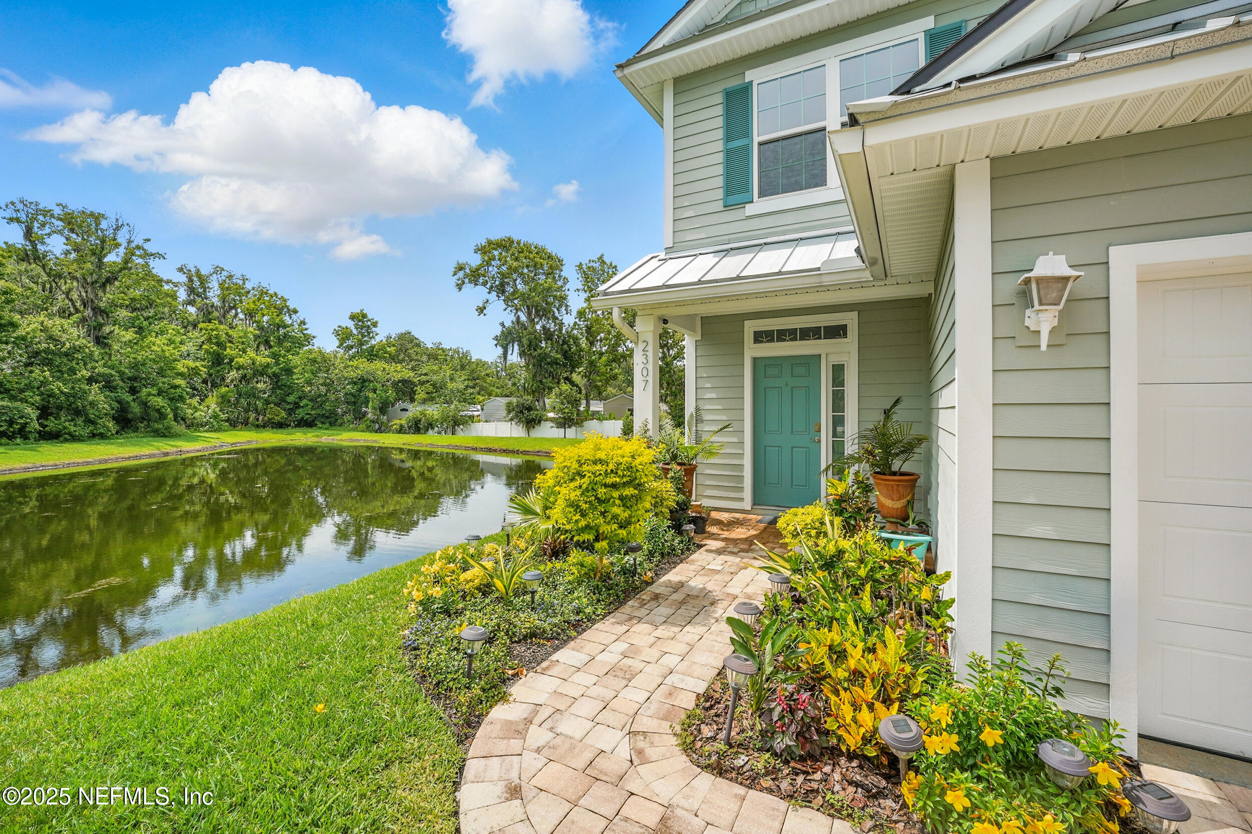 2307 SANDY BAY Lane