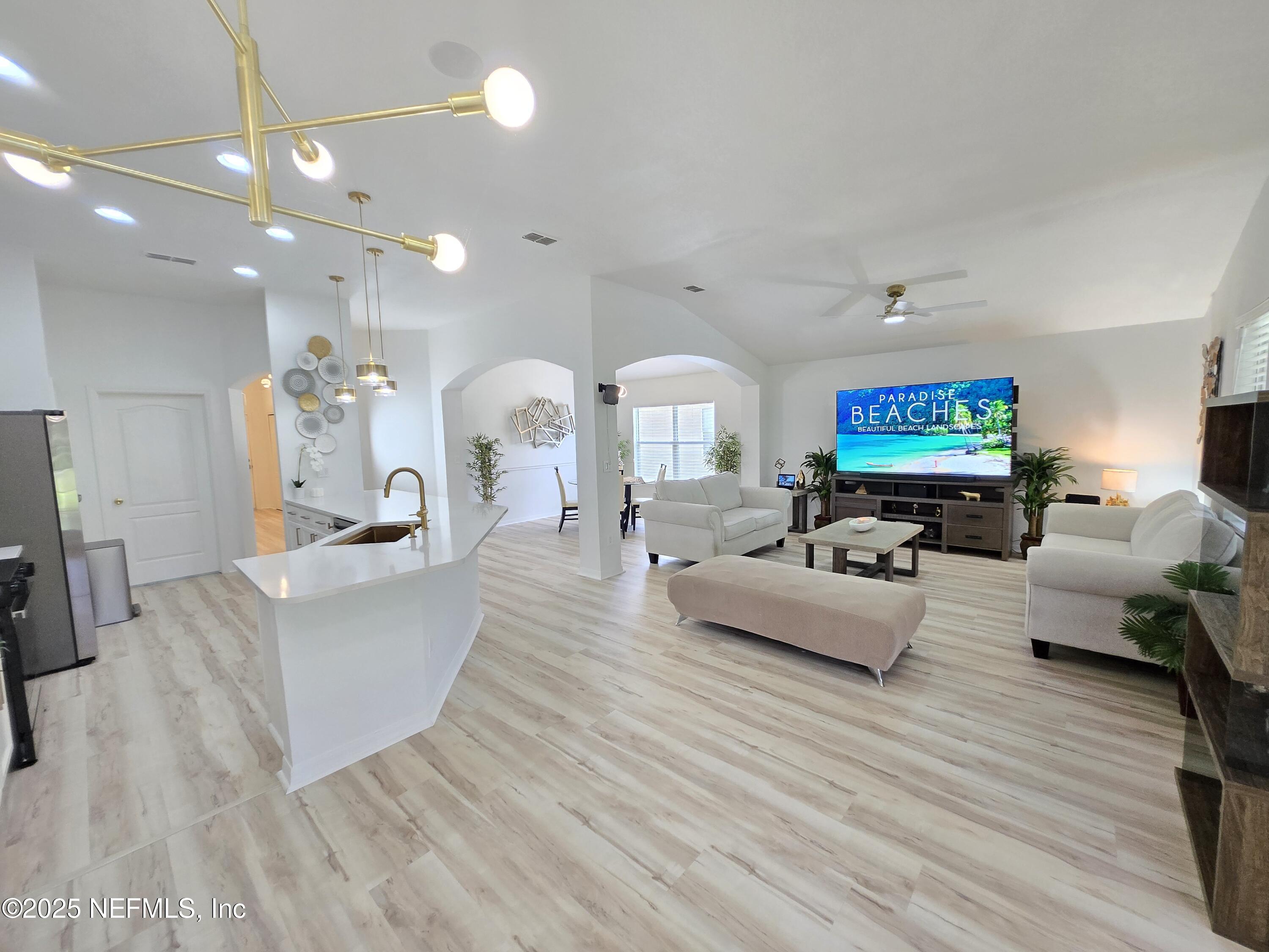 250 STERLING HILL Drive