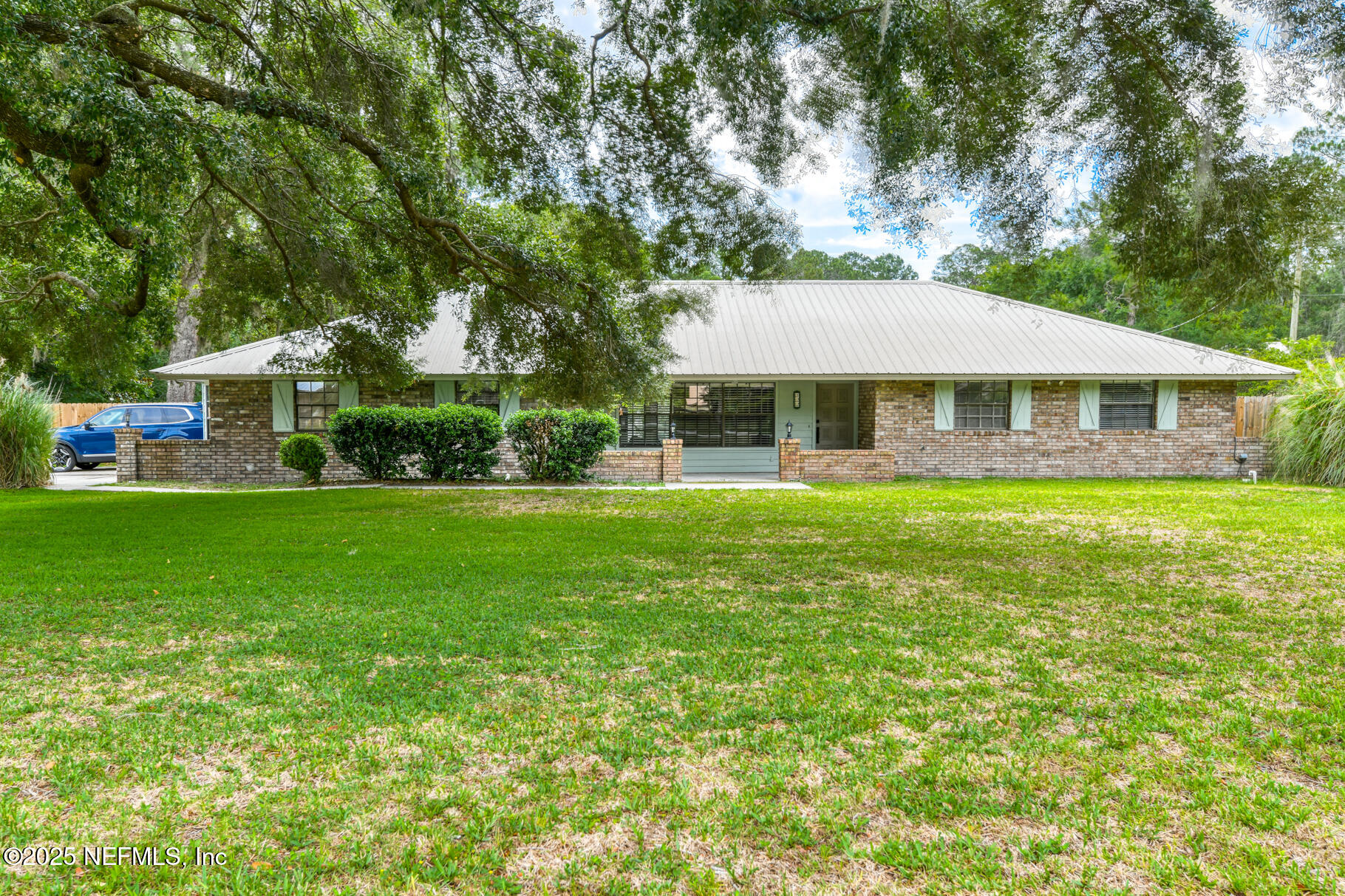 122 RAINTREE WOODS Trail
