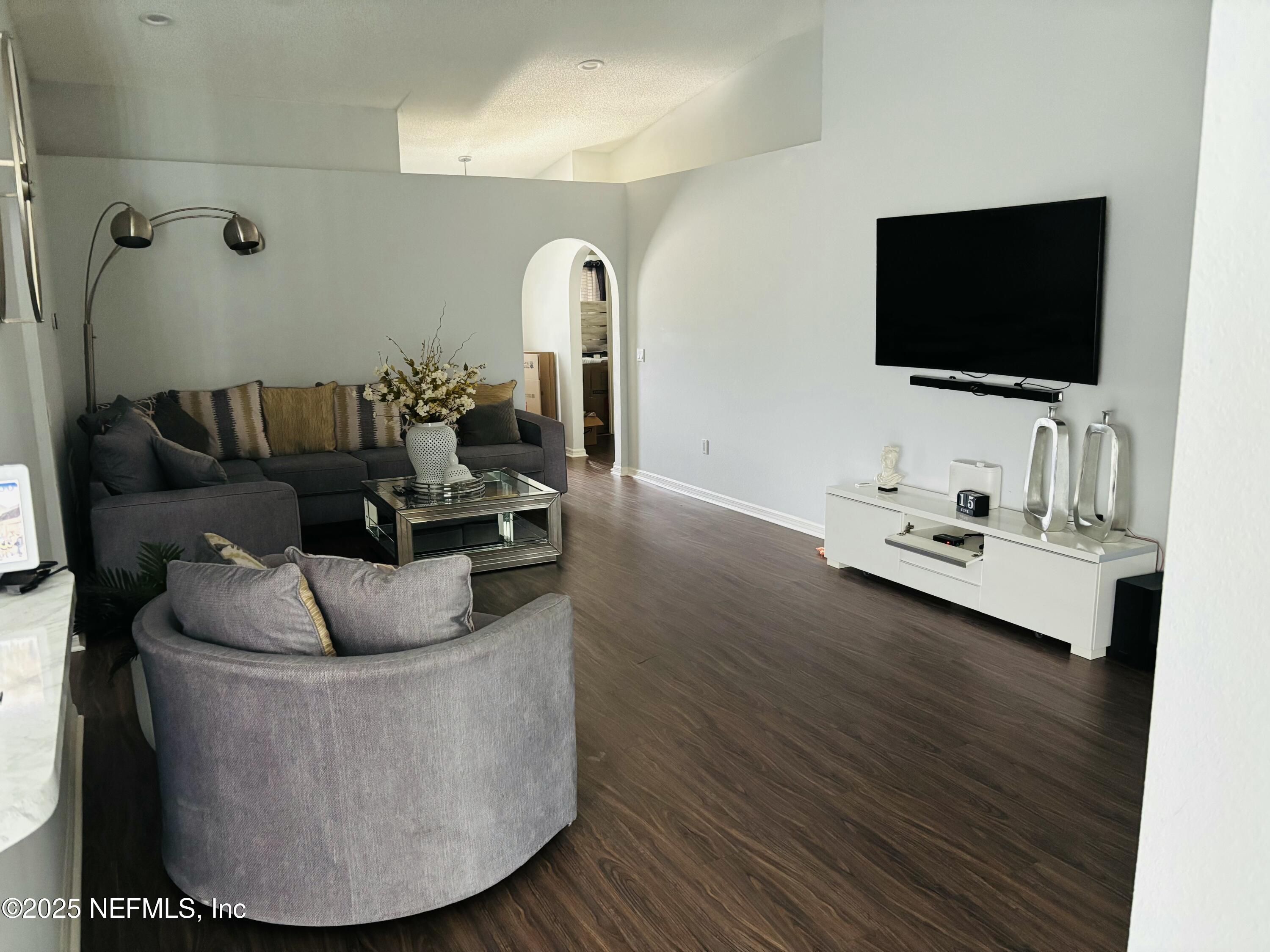 3422 LAWN TENNIS Drive