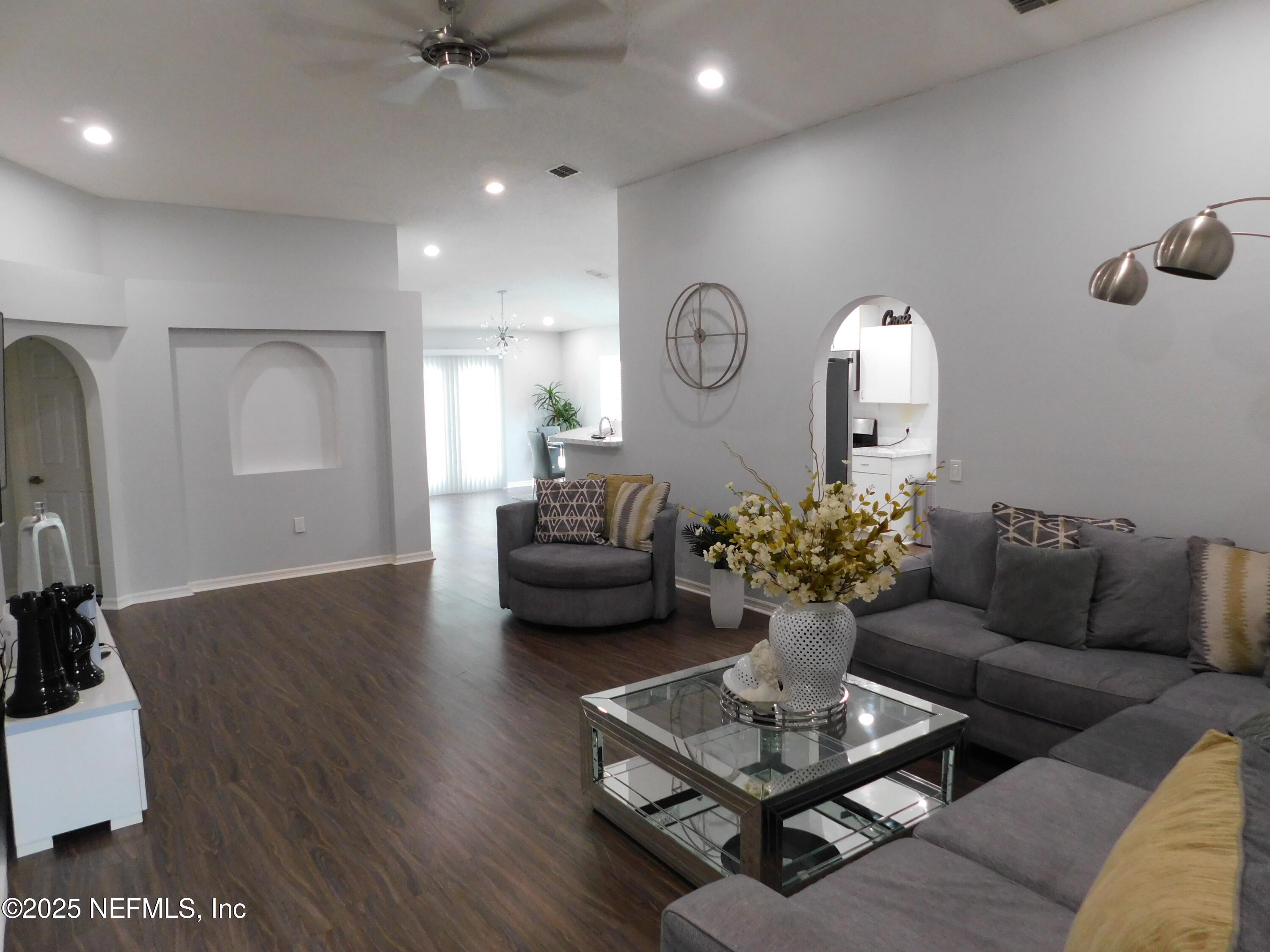 3422 LAWN TENNIS Drive