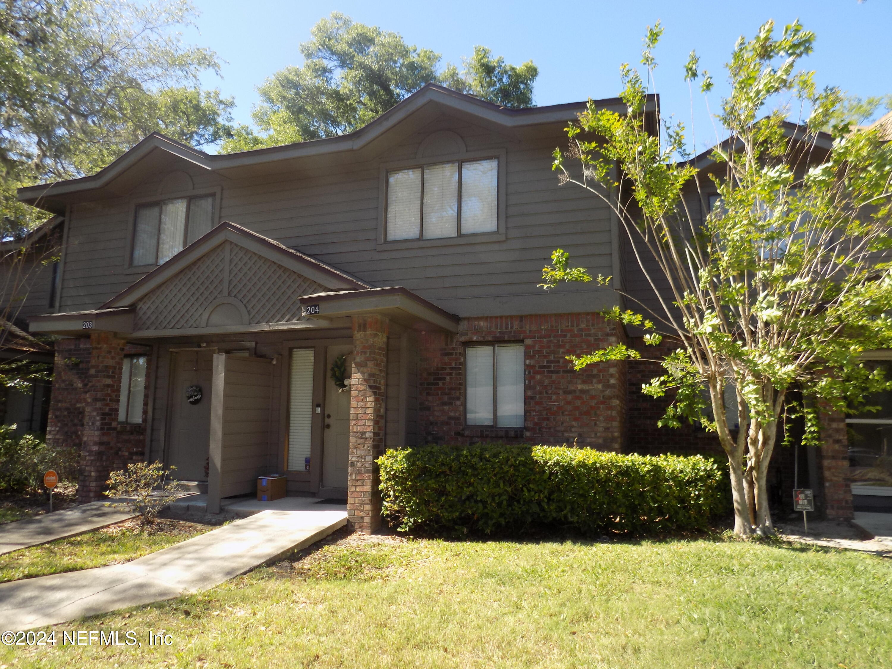 Jacksonville, FL home for sale located at 1909 University Boulevard S Unit 204, Jacksonville, FL 32216